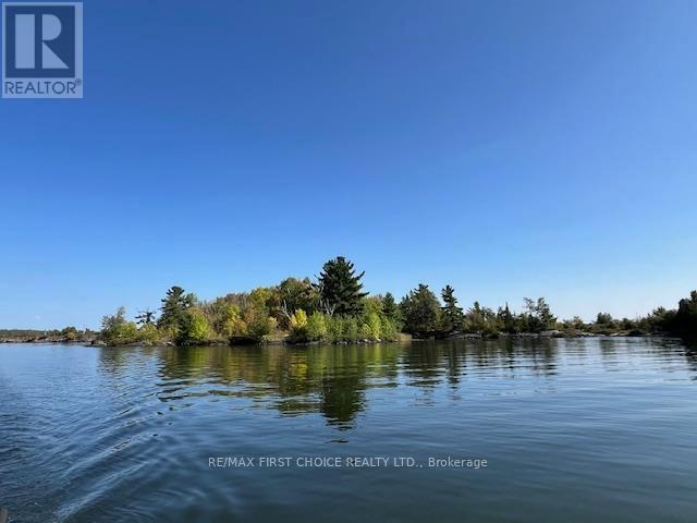 G 734 Rainy Lake Property Photo 7