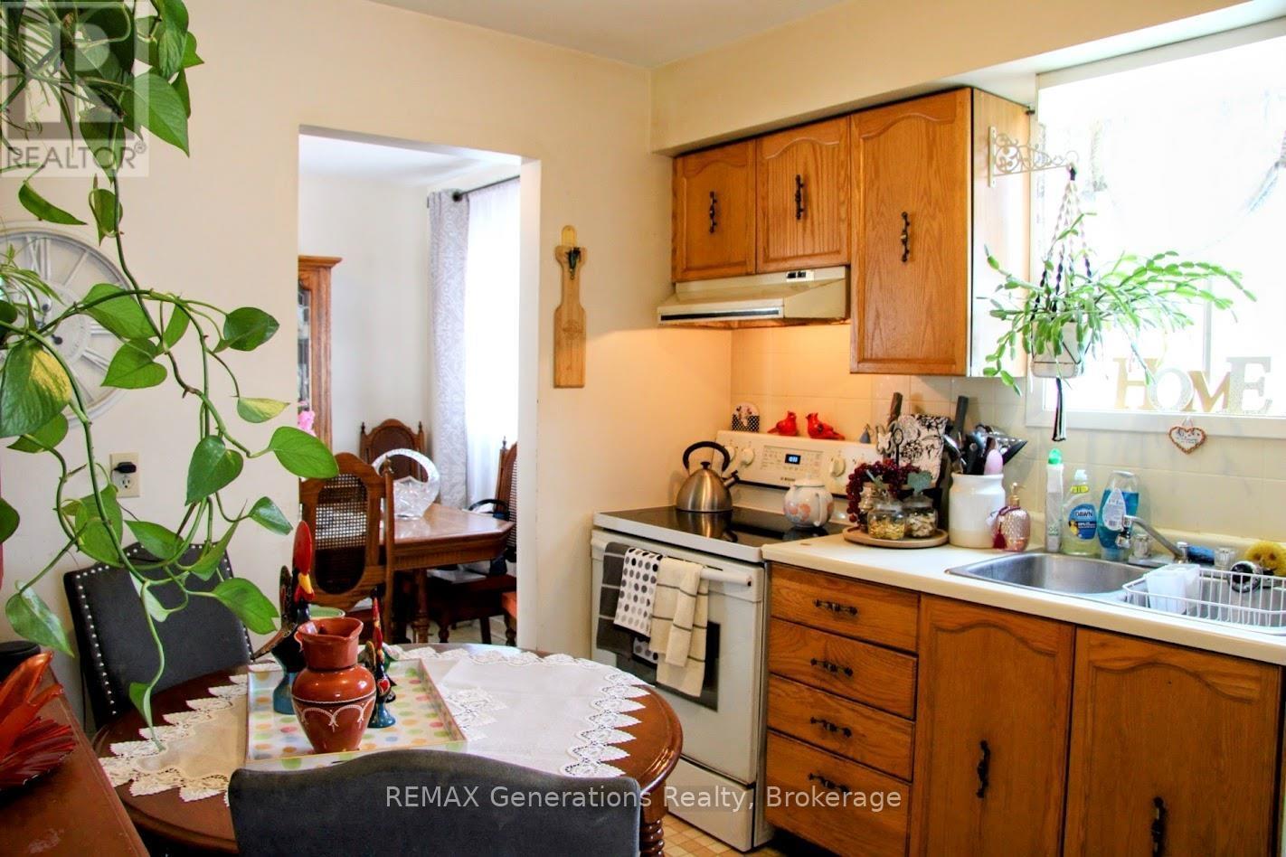 80 Matachewan Road Property Photo 4