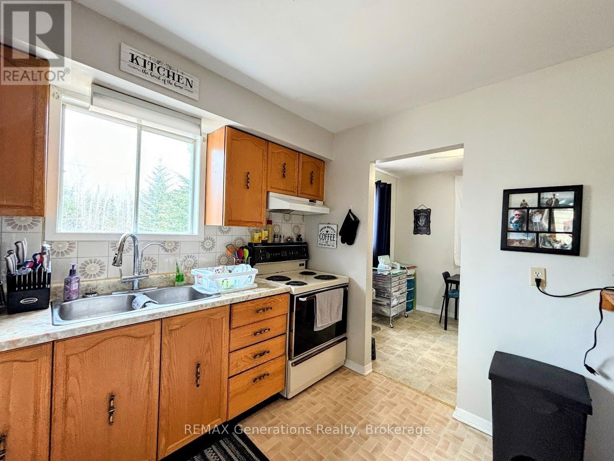 80 Matachewan Road Property Photo 24