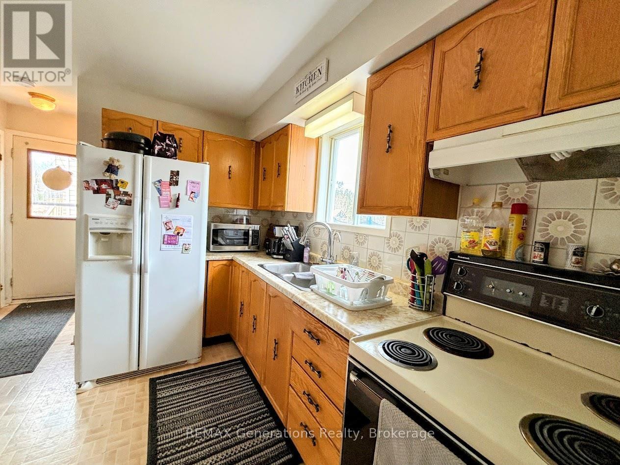 80 Matachewan Road Property Photo 25