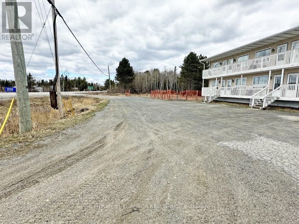 406 Hwy 11 623 Property Photo 8