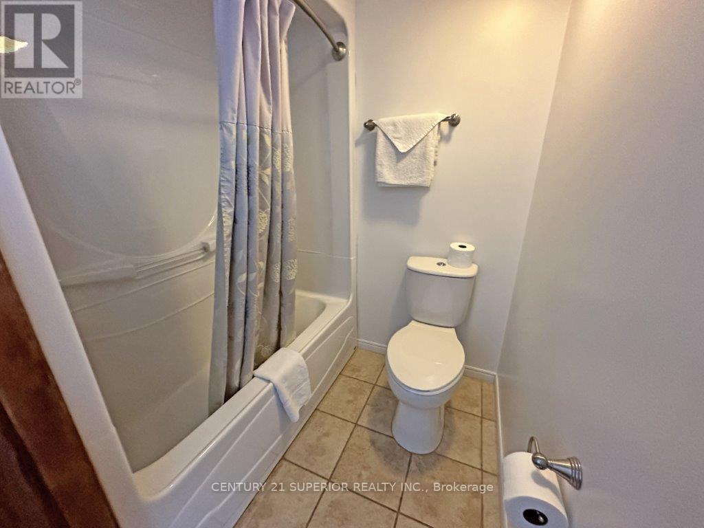 406 Hwy 11 623 Property Photo 16