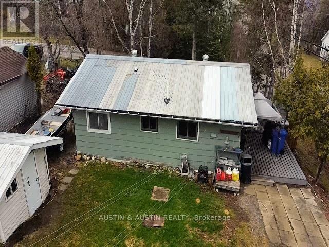 33 Victoria Street N Property Photo 13