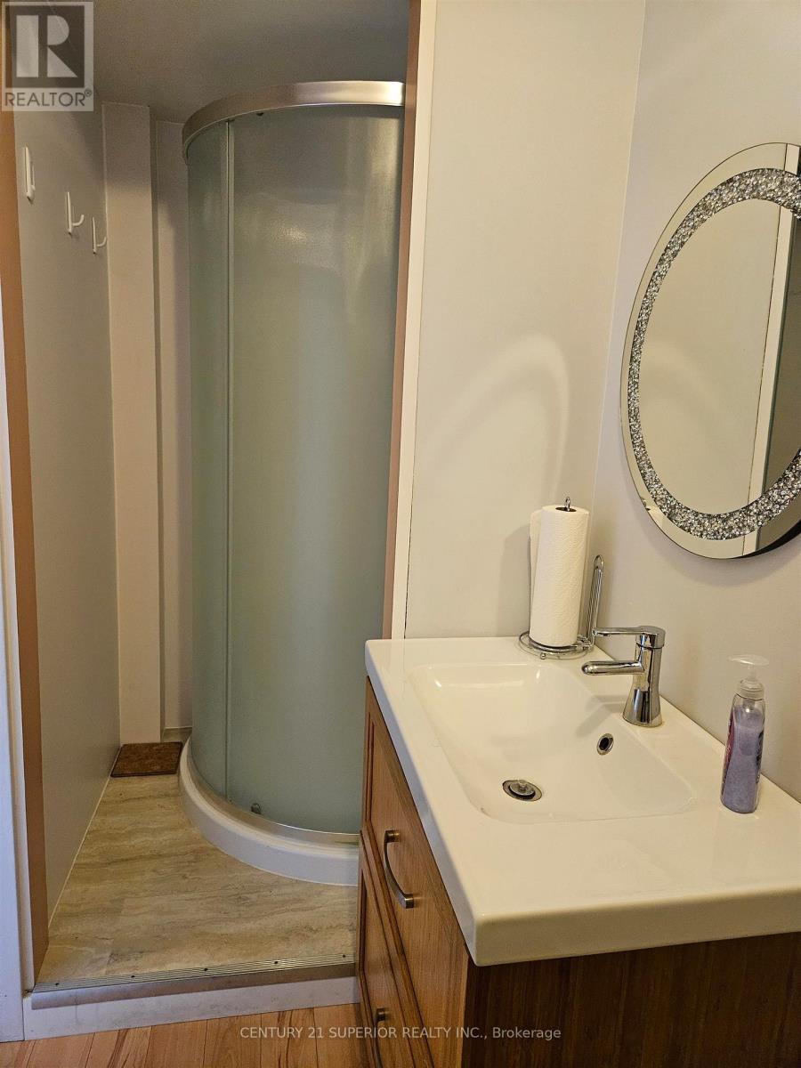 7 Stevens Ave Property Photo 30