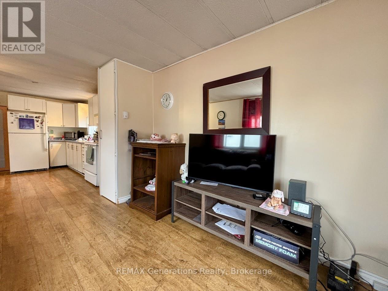 22 Jackson Crescent Property Photo 6