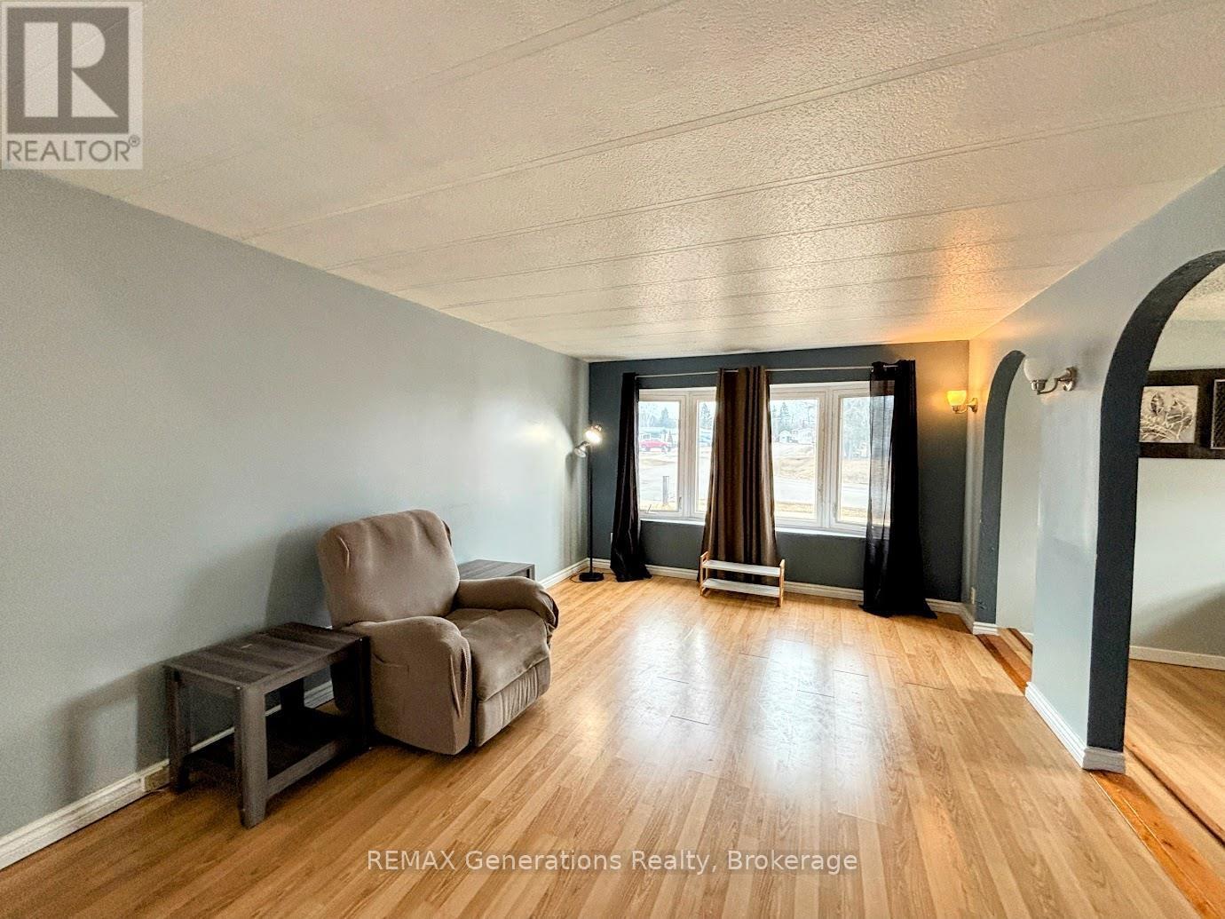 25 Coveney Street Property Photo 6