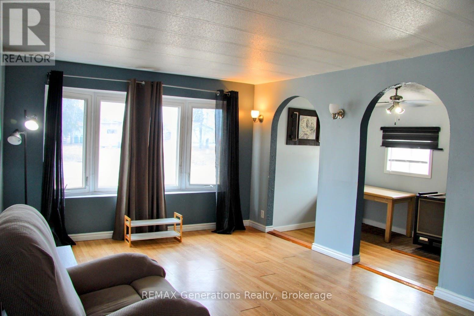 25 Coveney Street Property Photo 7