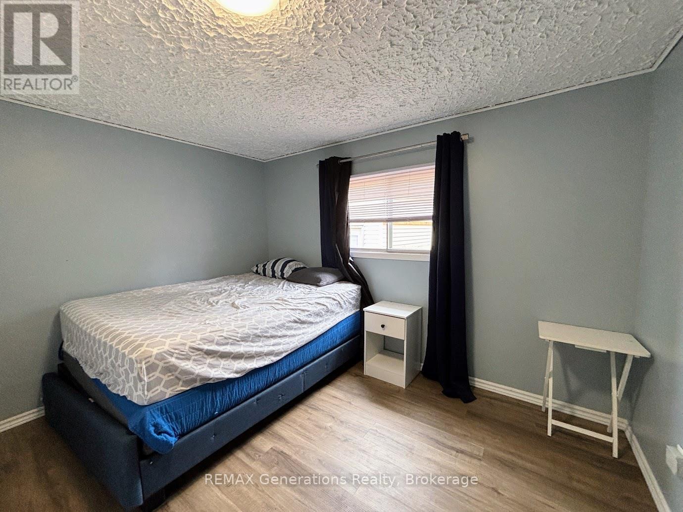 25 Coveney Street Property Photo 9