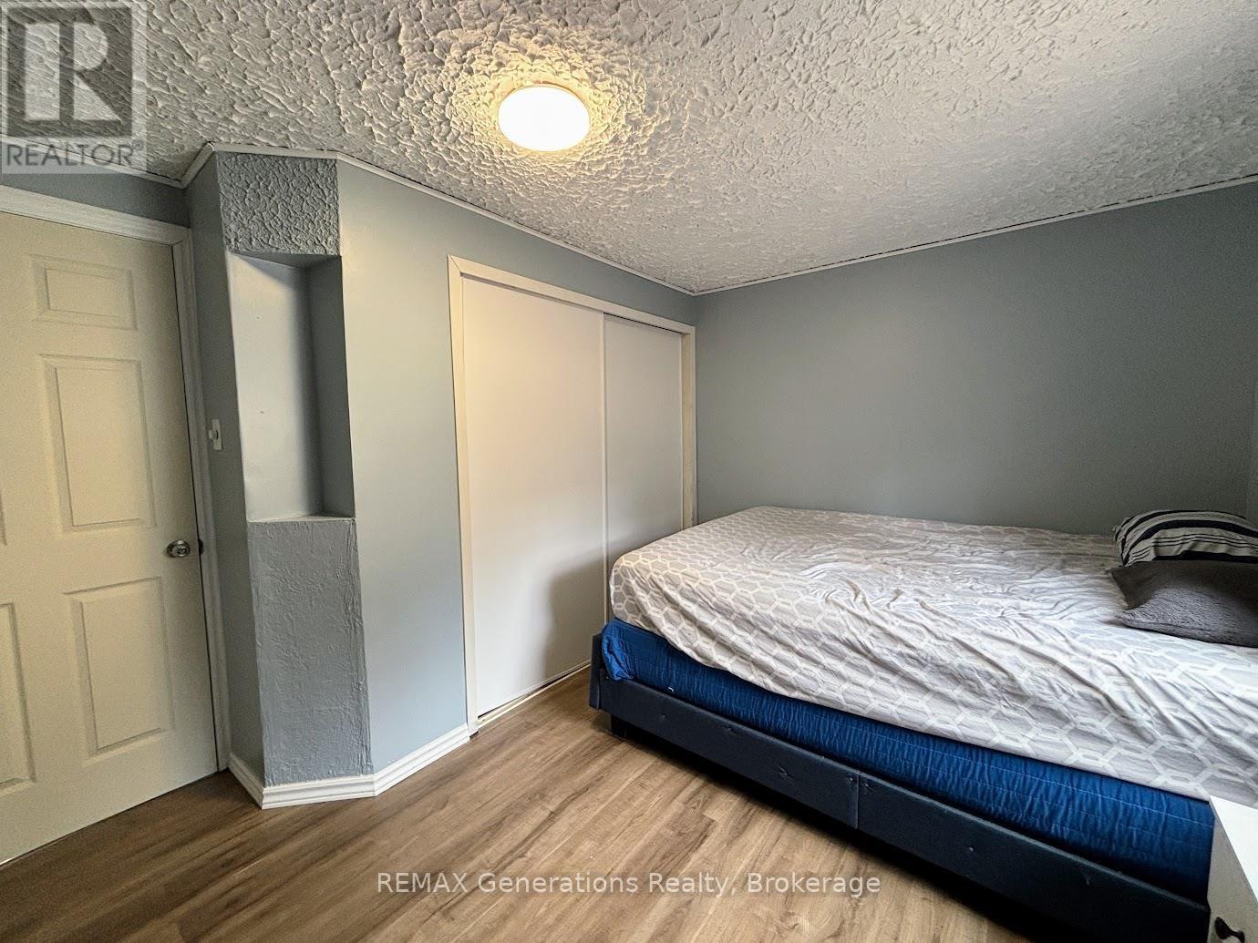 25 Coveney Street Property Photo 10