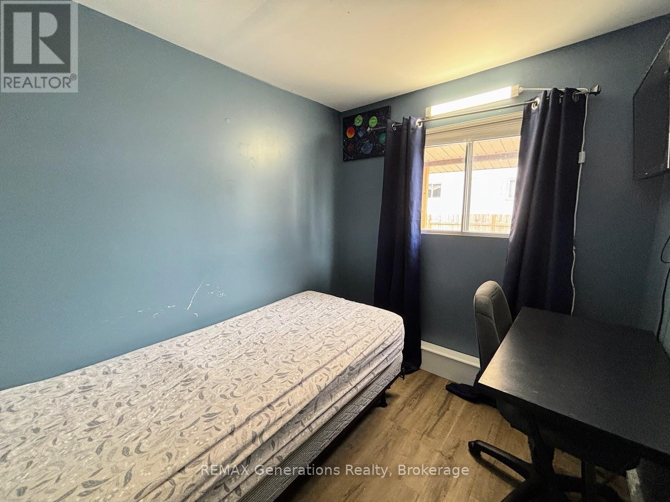 25 Coveney Street Property Photo 14