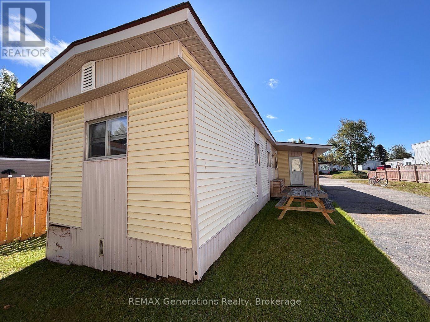 25 Coveney Street Property Photo 31
