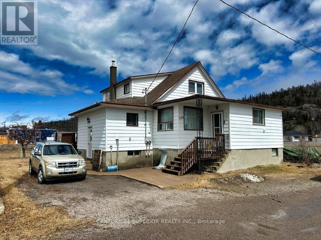 209 Walker Street Photo de la propriété 1