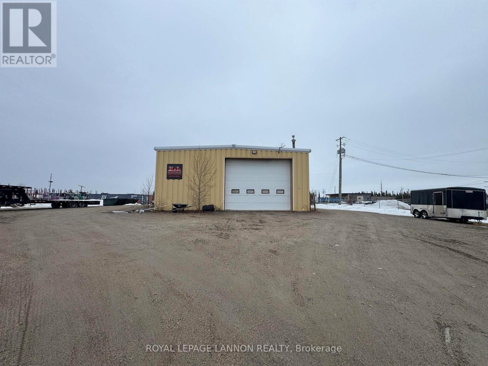 120 Hamel Ave. Property Photo 2