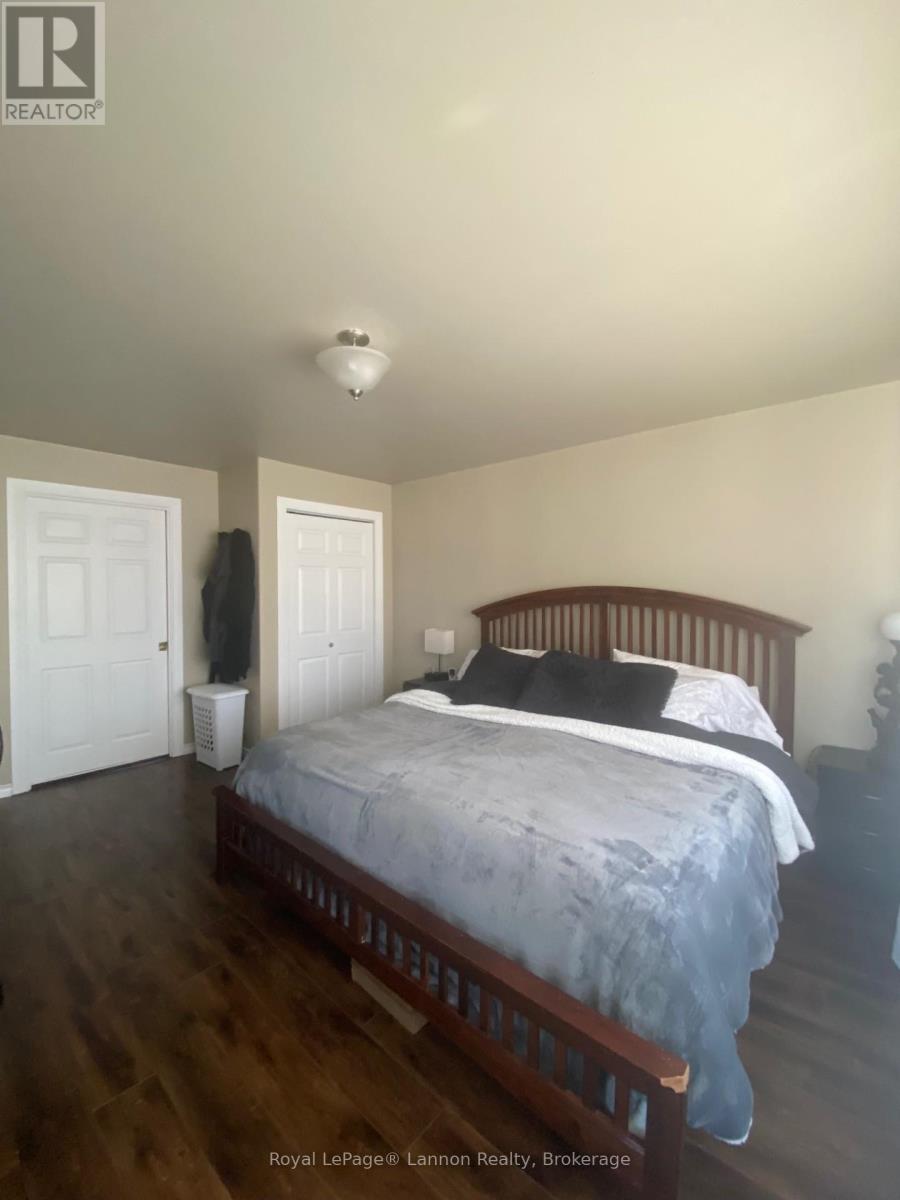 209 Mckenzie Avenue E Property Photo 14