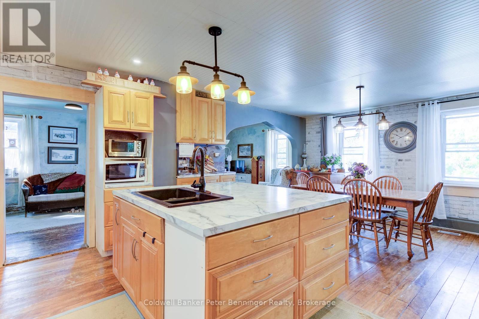 3095 Old Mill Street Property Photo 6
