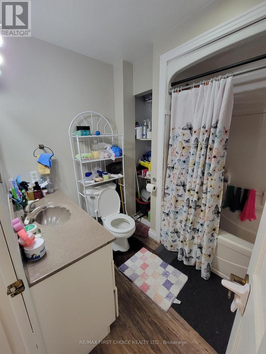 1208 Olde Shambles Rd Property Photo 7