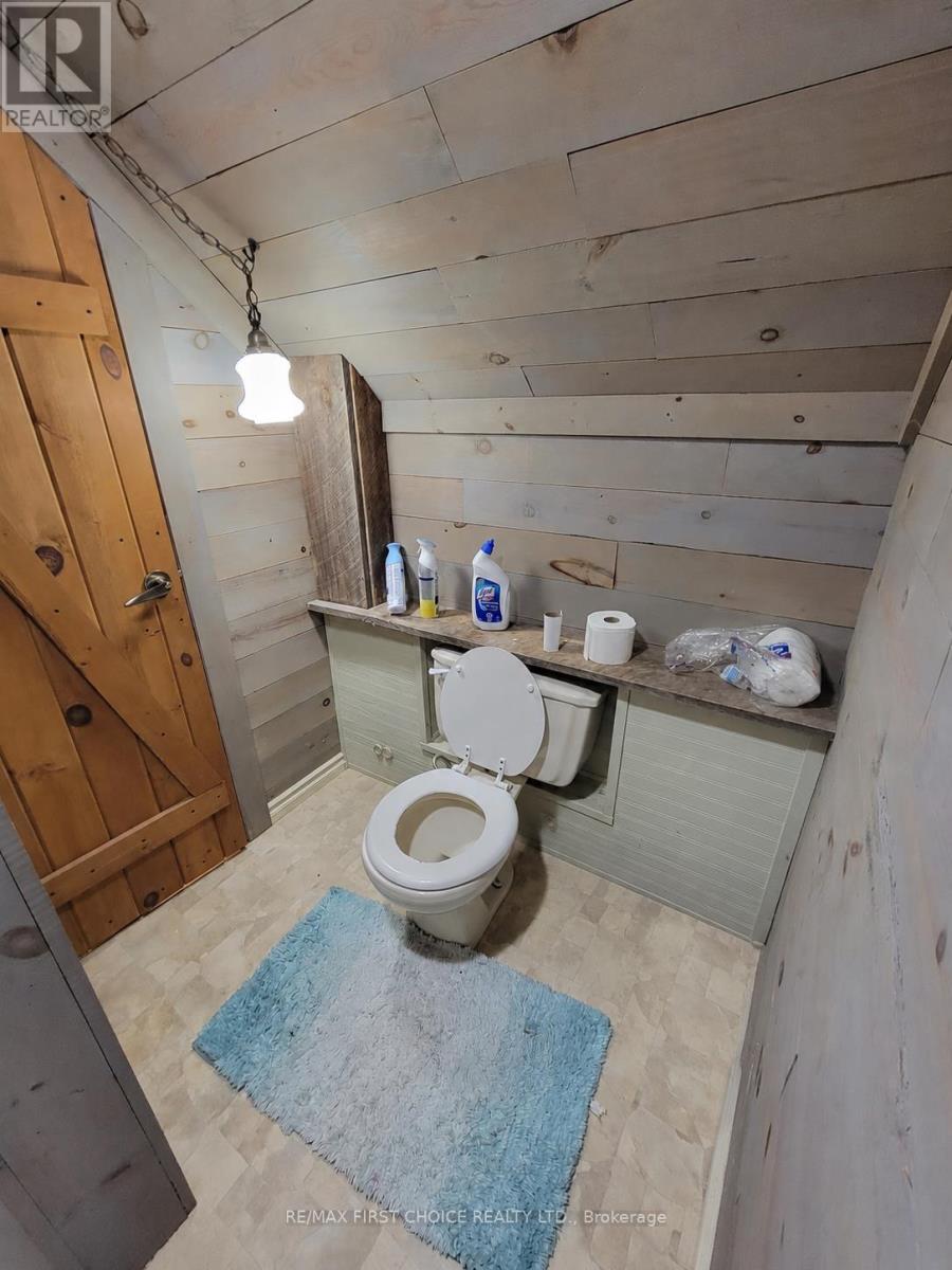 1208 Olde Shambles Rd Property Photo 10