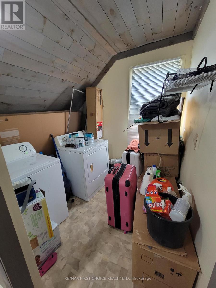 1208 Olde Shambles Rd Property Photo 13