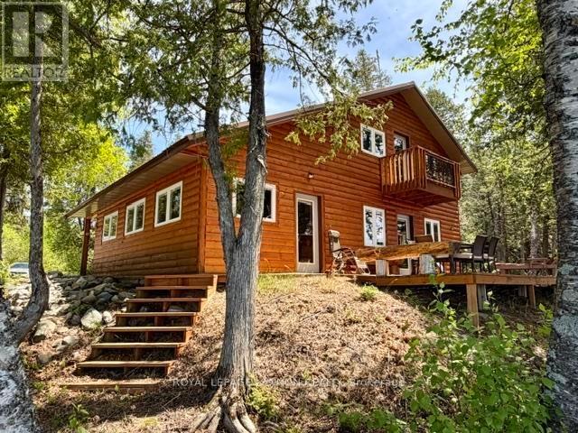 16 MANIWAKI LANE