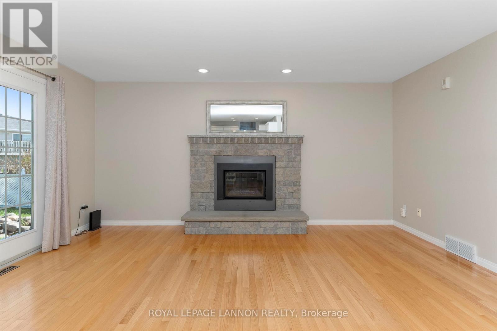 113 Princeton Place Property Photo 12