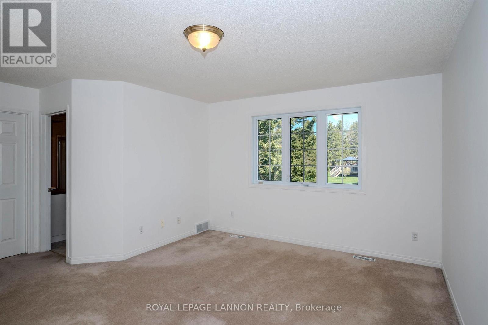 113 Princeton Place Property Photo 23