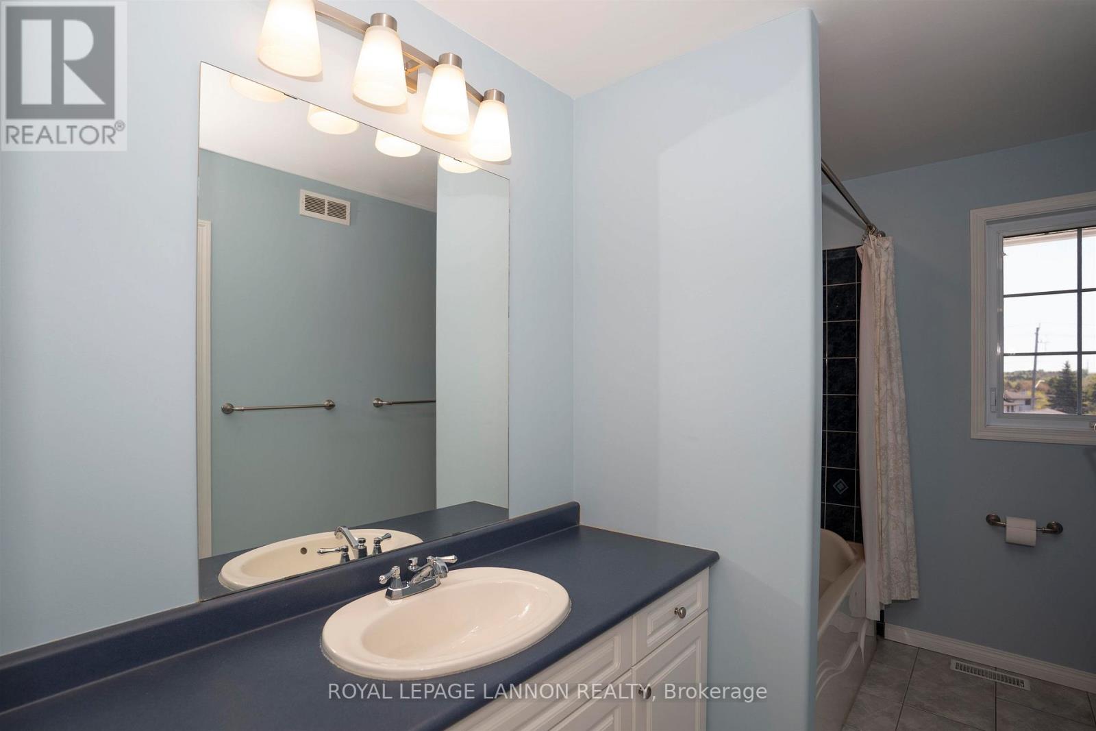 113 Princeton Place Property Photo 26
