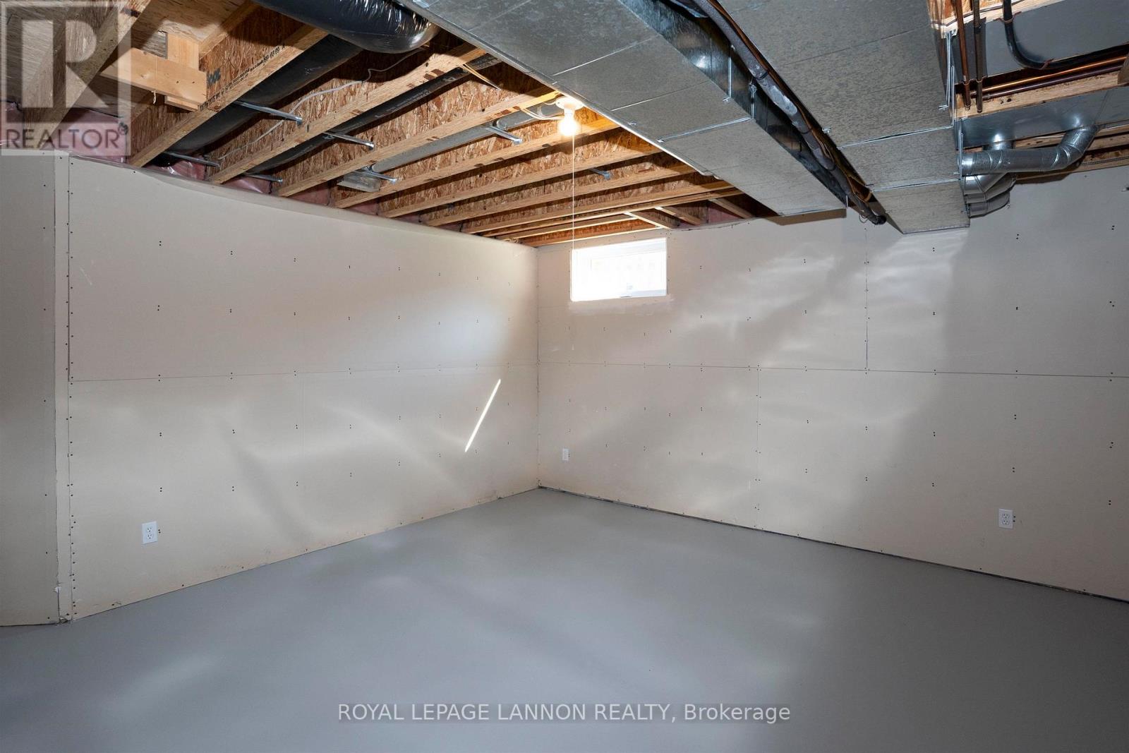 113 Princeton Place Property Photo 33