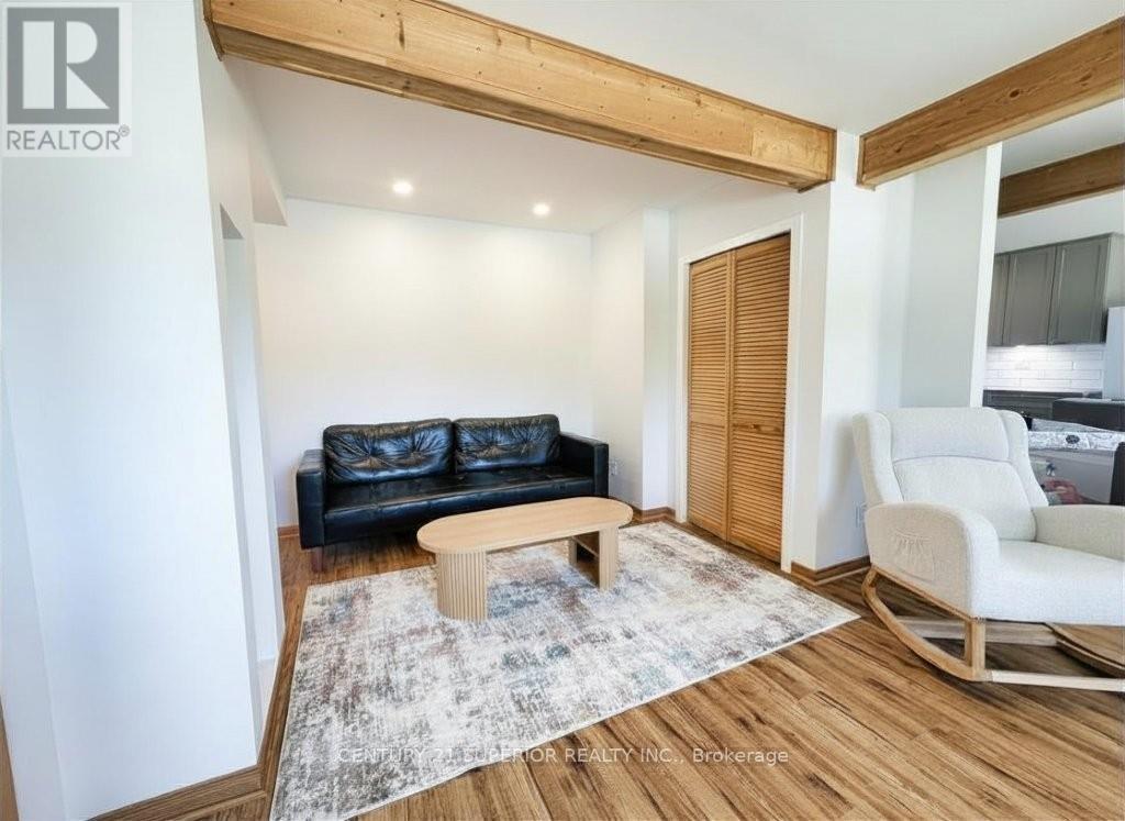 25 Timmins Street Property Photo 5
