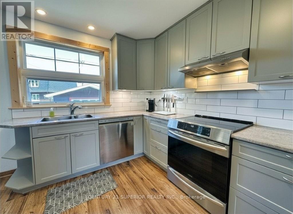 25 Timmins Street Property Photo 9