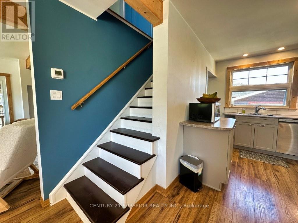 25 Timmins Street Property Photo 14