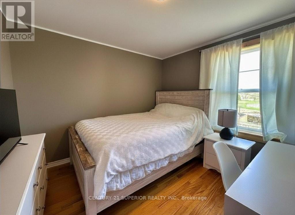 25 Timmins Street Property Photo 19