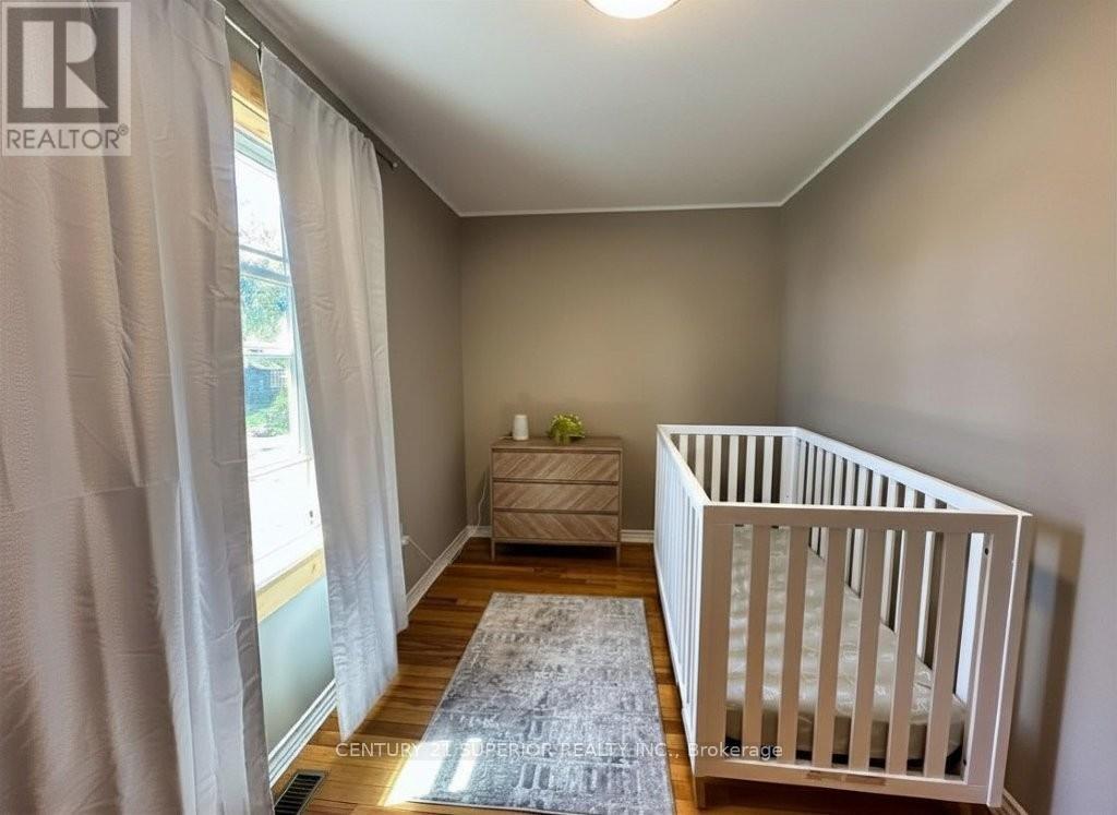 25 Timmins Street Property Photo 20