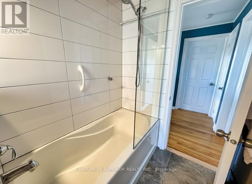 25 Timmins Street Property Photo 23