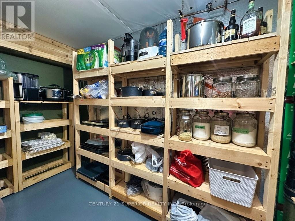 25 Timmins Street Property Photo 30