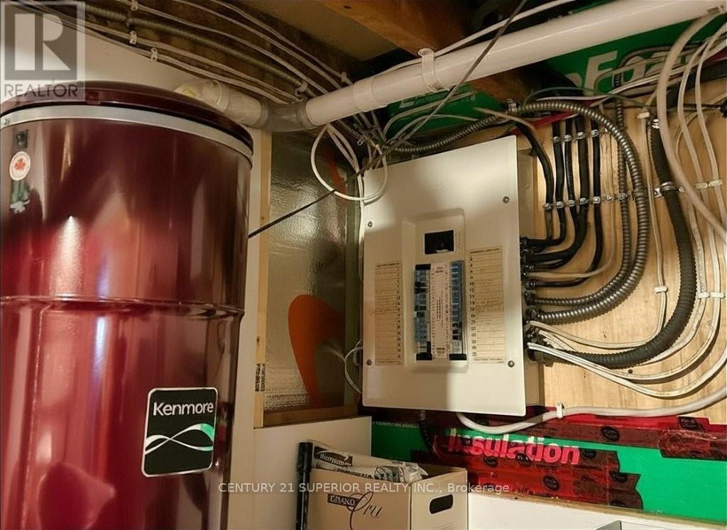 25 Timmins Street Property Photo 33