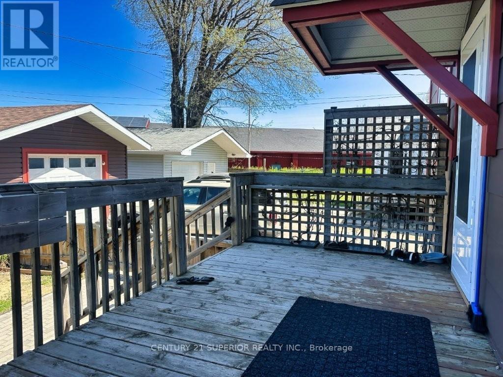 25 Timmins Street Property Photo 37