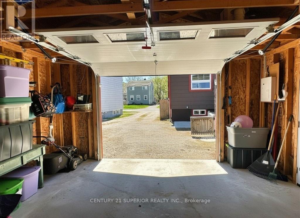 25 Timmins Street Property Photo 48