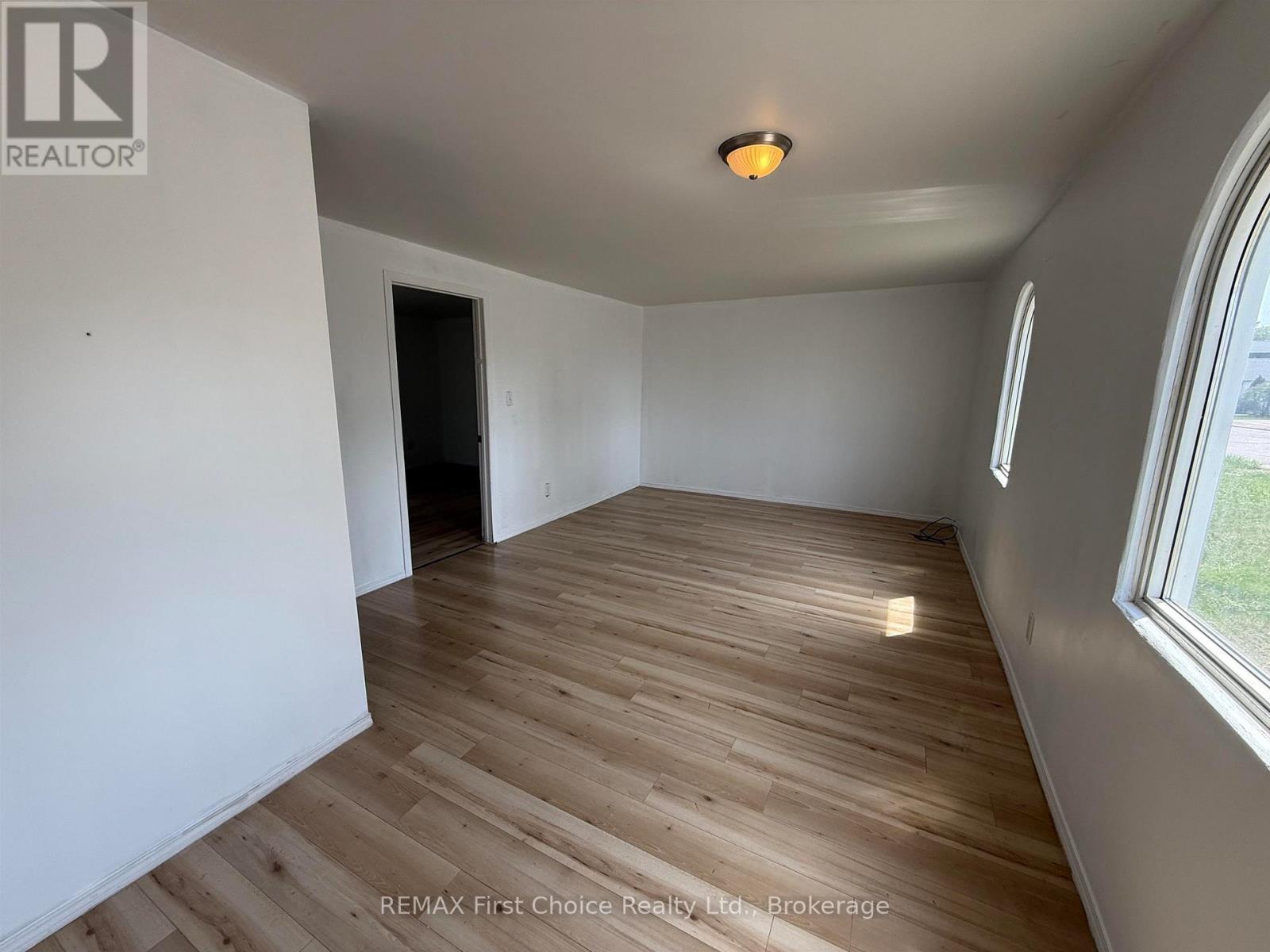 165 Third Street Property Photo 4
