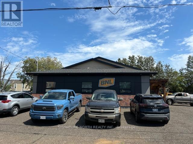 174 Munro Street Property Photo 2