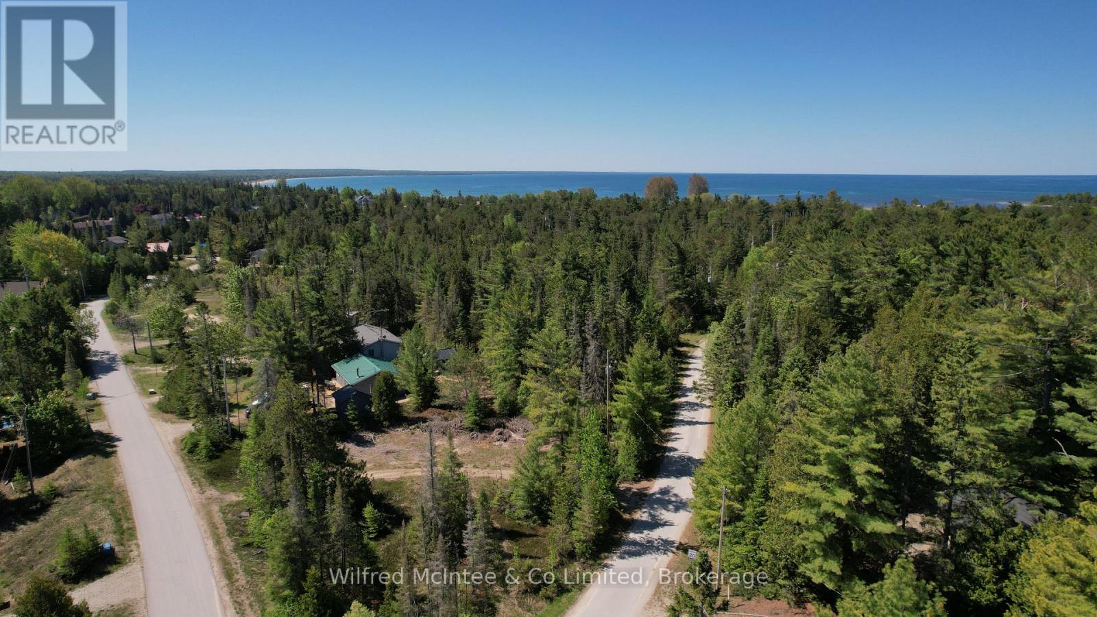 220 Ogimah Road Property Photo 4