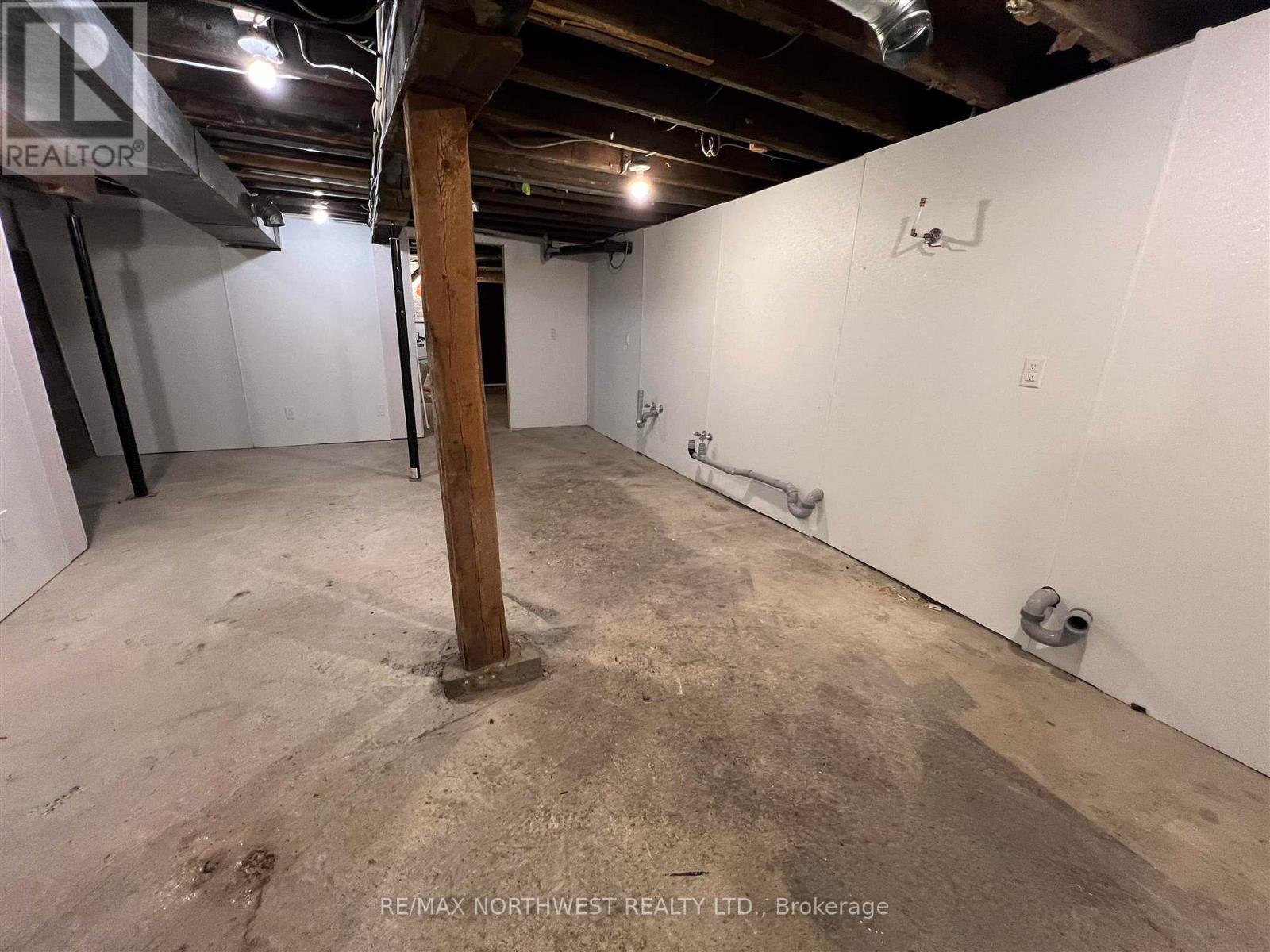 336 Second Street Property Photo 8