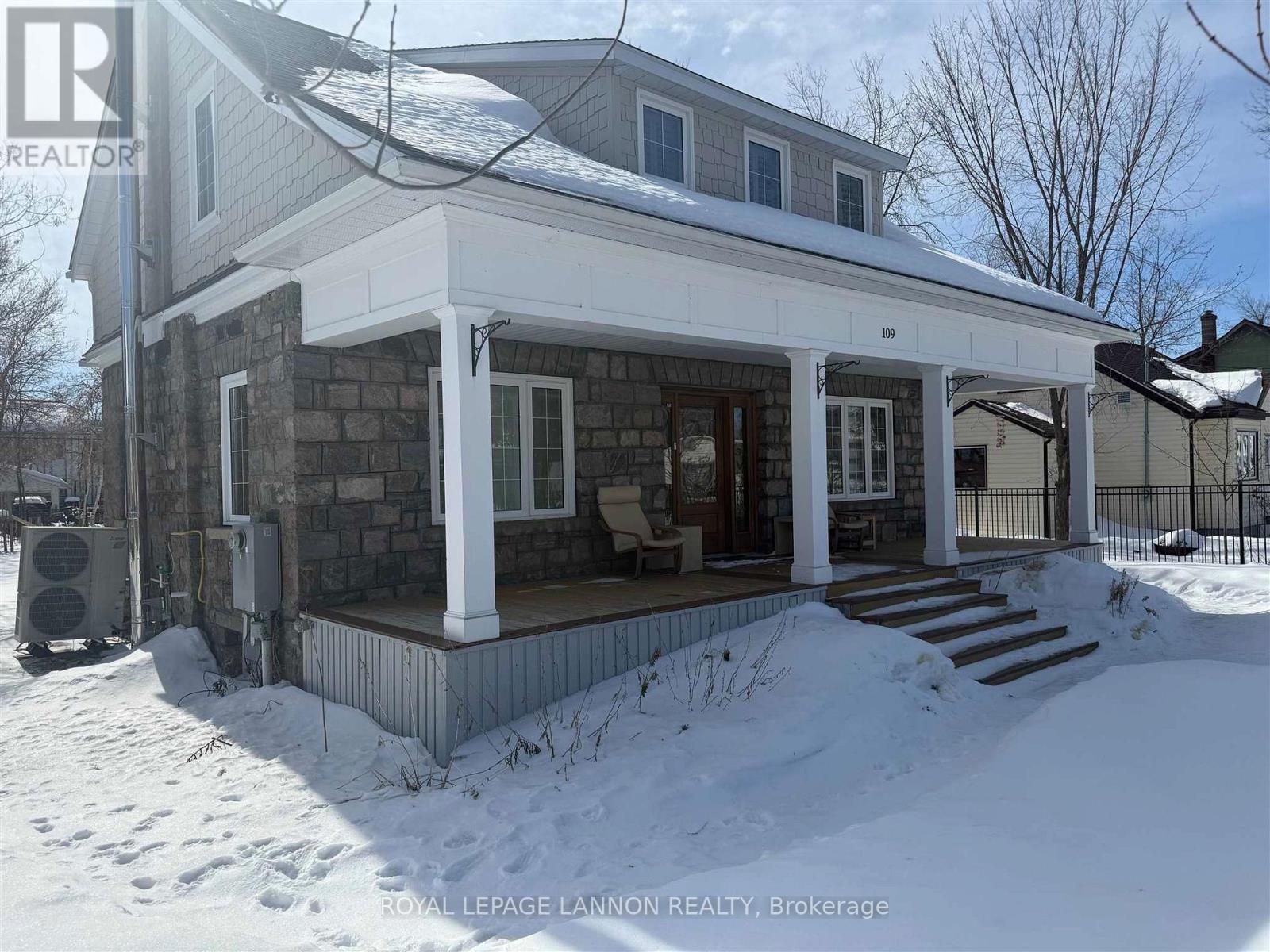 109 King Street Property Photo 3