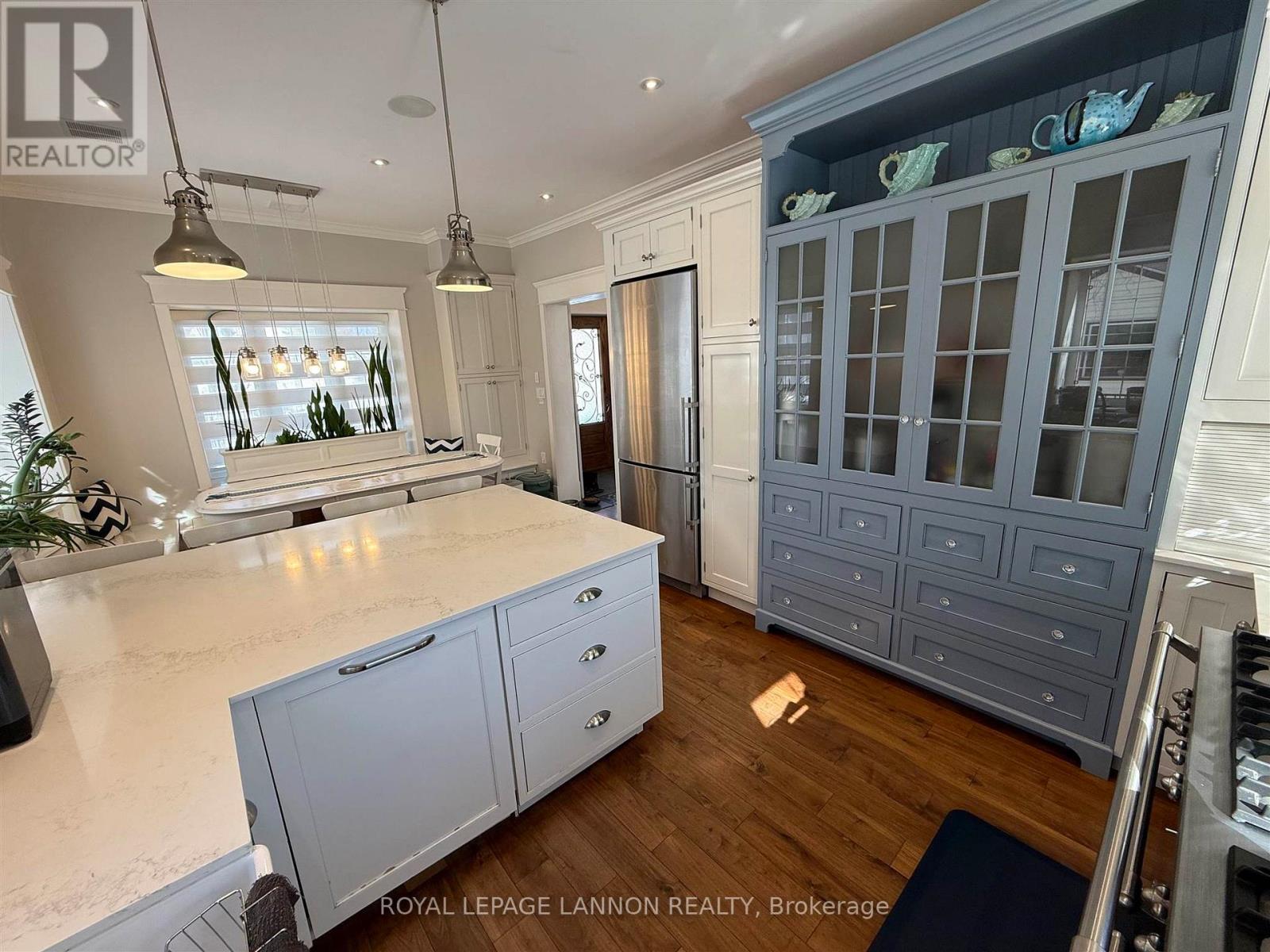 109 King Street Property Photo 17