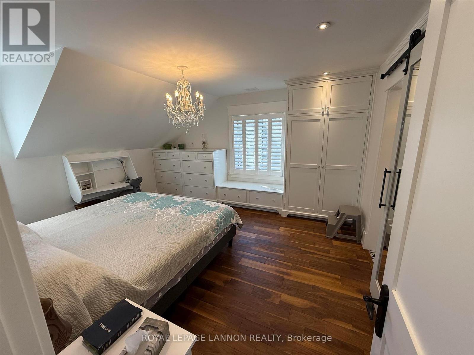109 King Street Property Photo 22