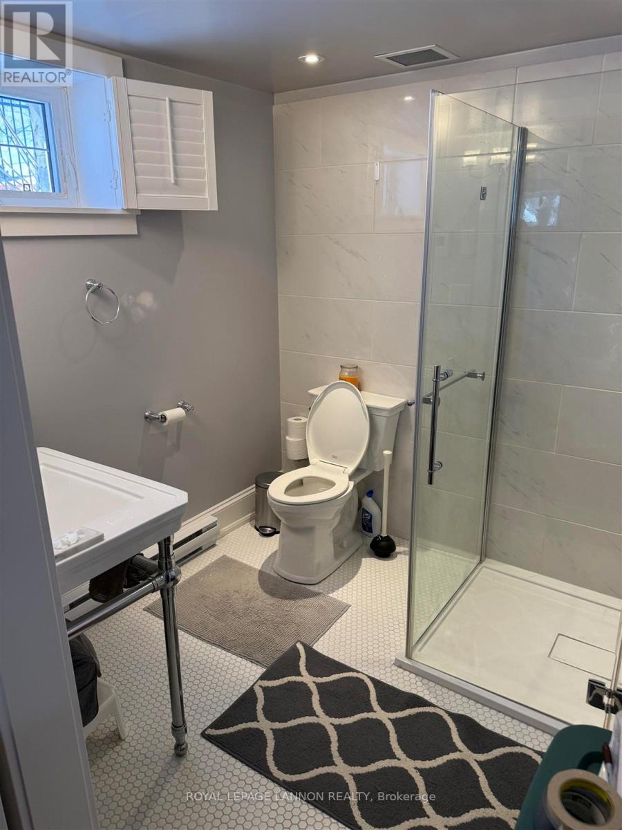 109 King Street Property Photo 36