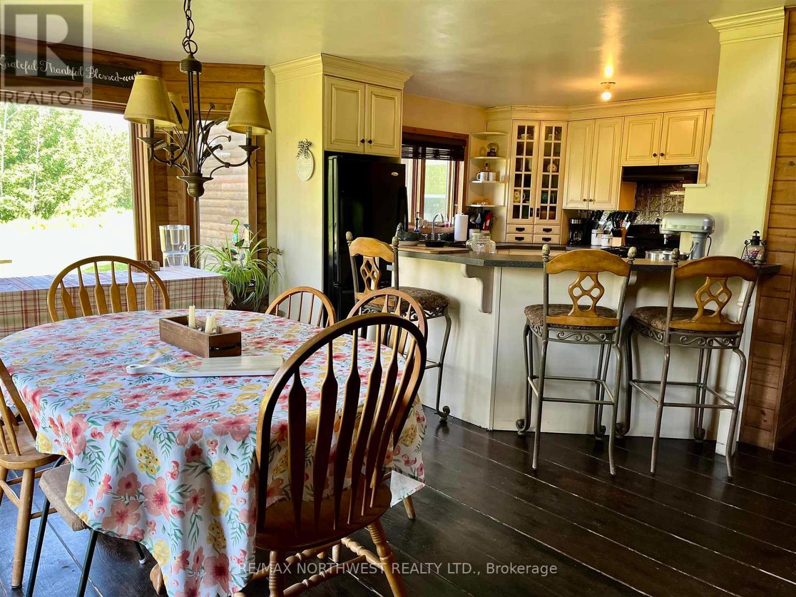 619 Cameron Road Property Photo 11