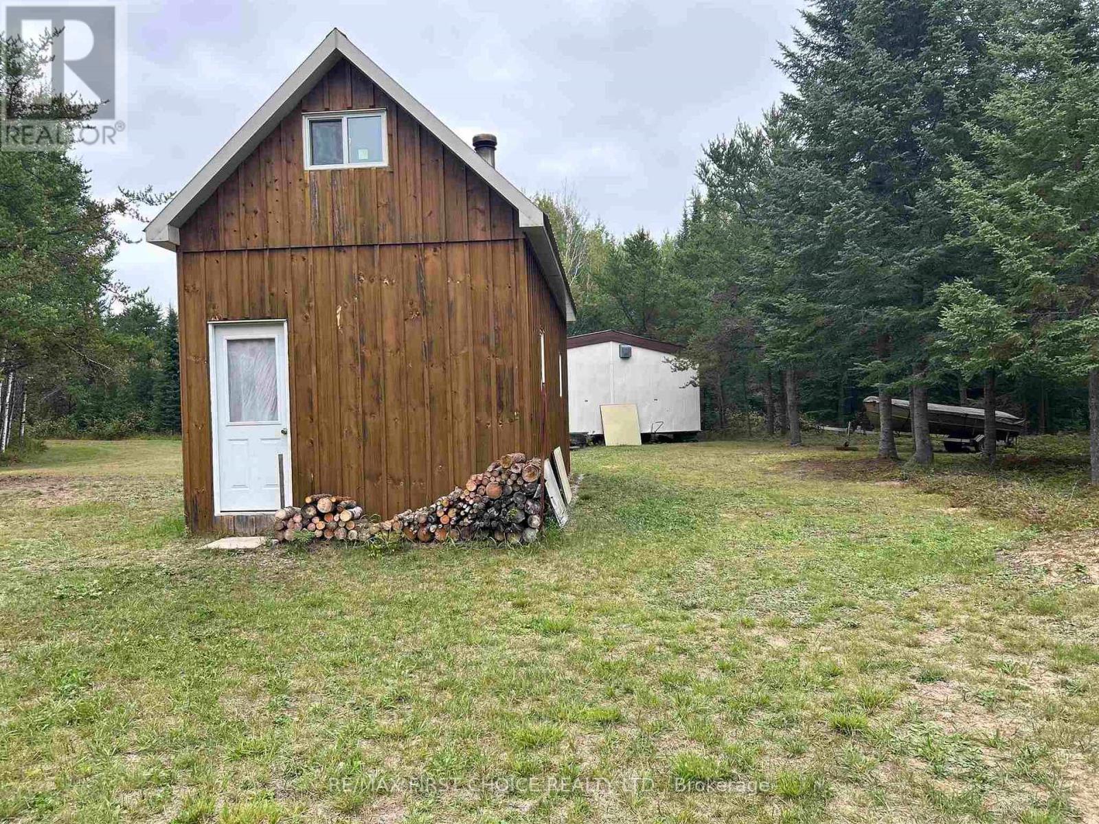 1 Bear Camp Property Photo 7