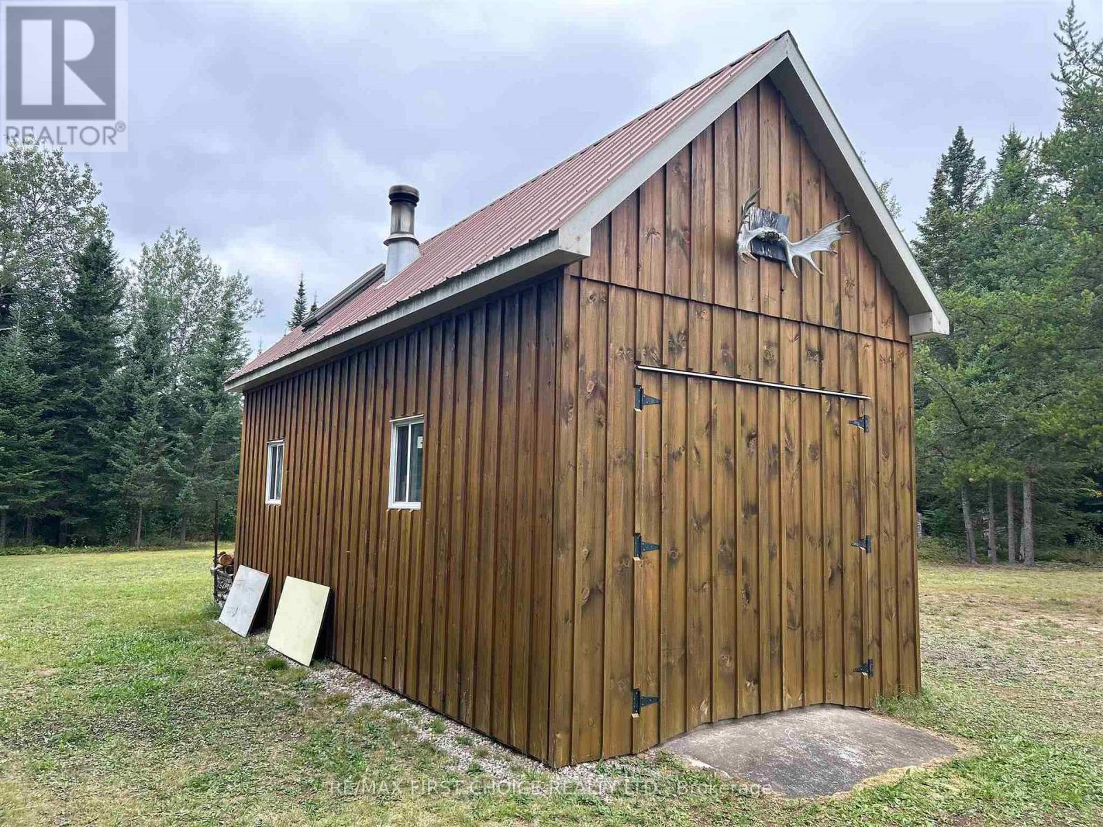 1 Bear Camp Property Photo 11