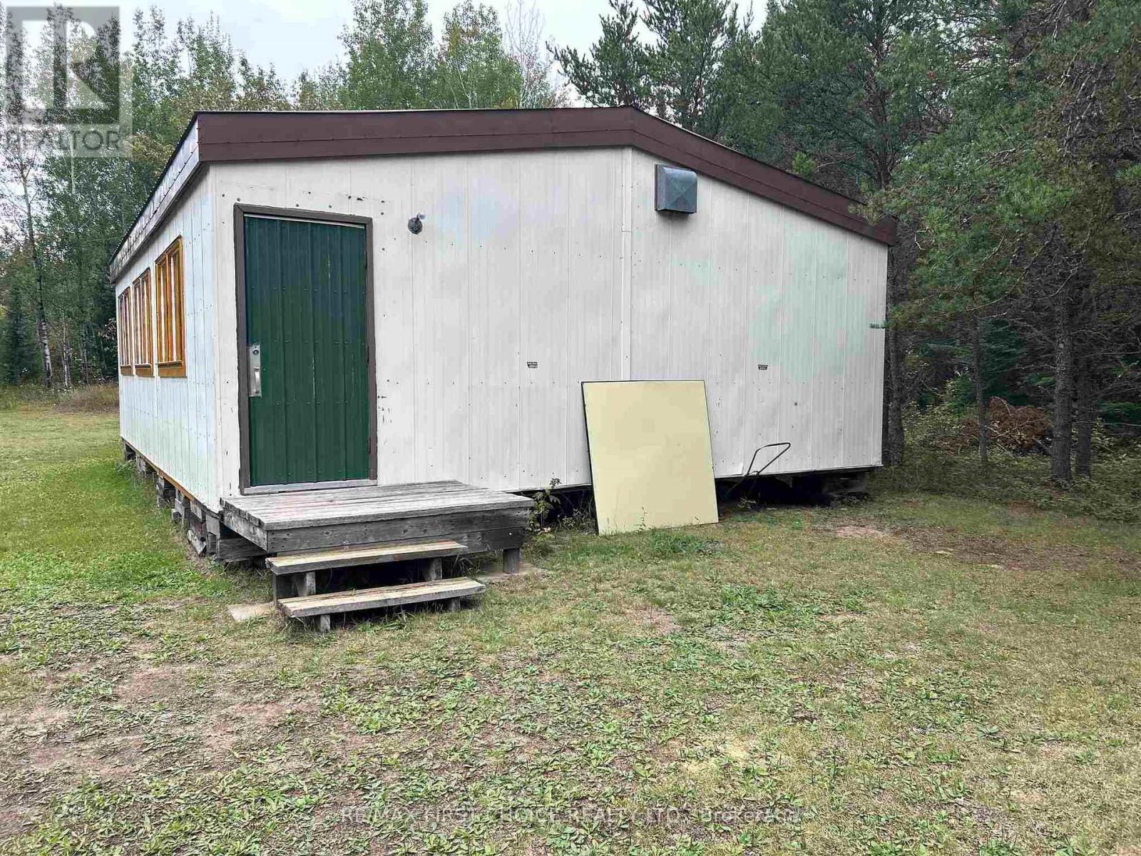 1 Bear Camp Property Photo 16