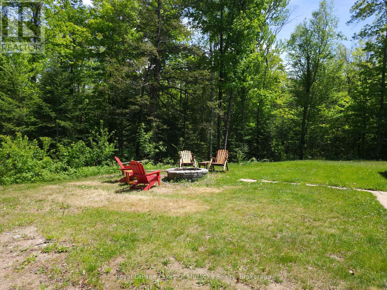 3997 Chetwynd Road Property Photo 11